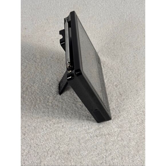 Eviant T7 7" Portable LCD Digital TV AC Adaptor Remote - Picture 7 of 16